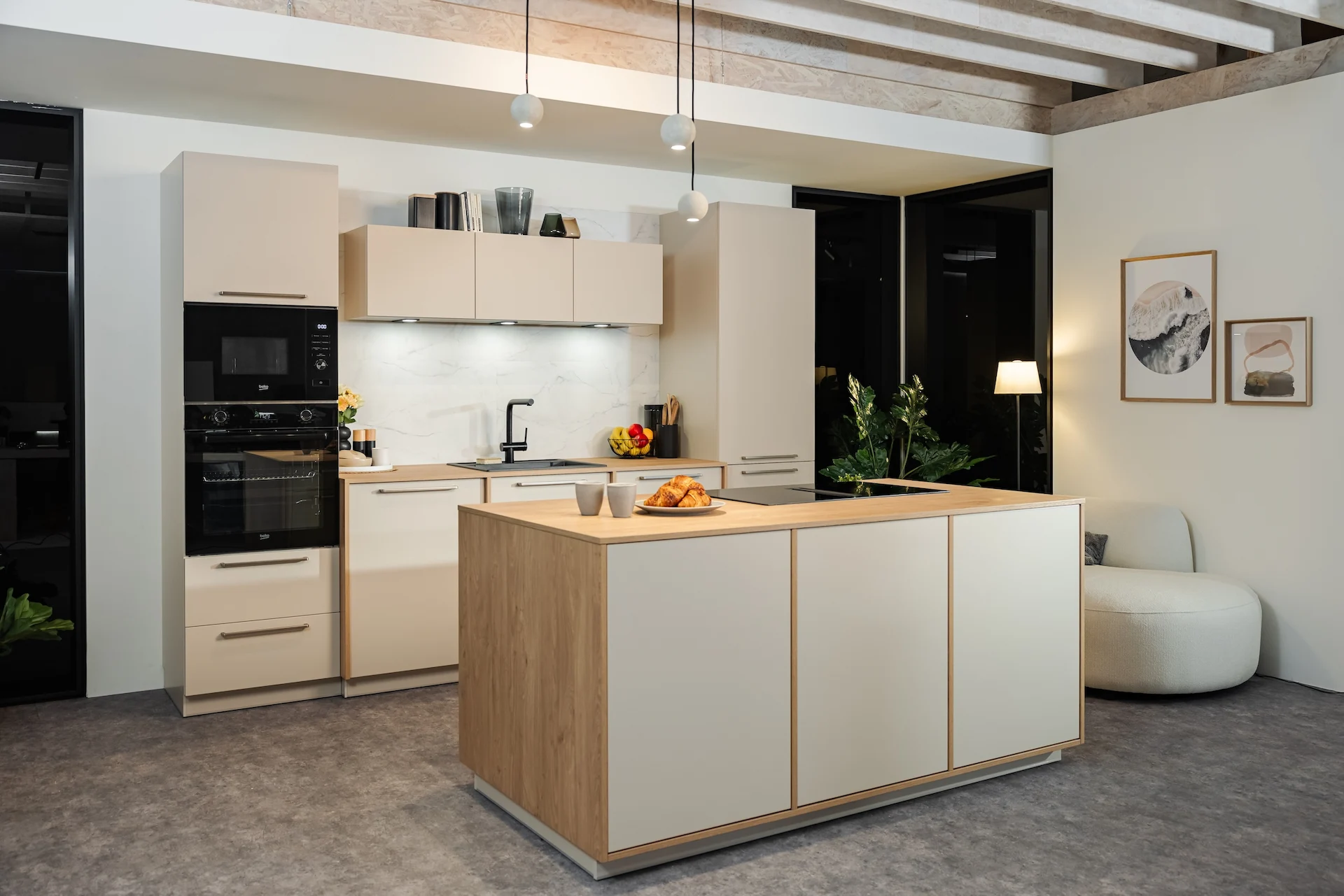 Family Concept - DAN FIRST - Edelmann Ybbs an der Donau